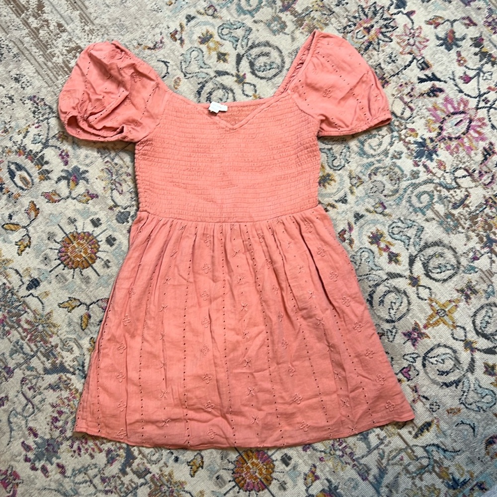 AEO American Eagle Babydoll Smocked Eyelet Dress Coral size Medium Petite
